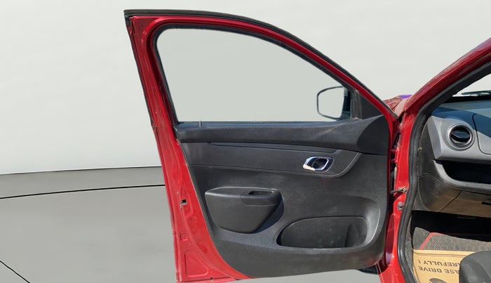 2019 Renault Kwid RXT 1.0 AMT (O), Petrol, Automatic, 95,870 km, LHS Front Door