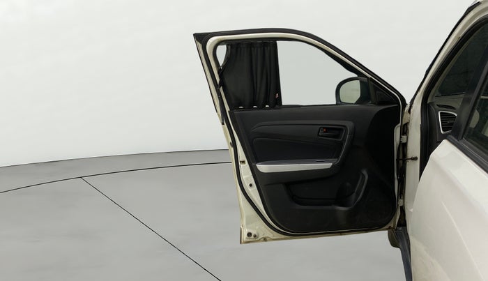 2020 Maruti Vitara Brezza VXI AT SHVS, Petrol, Automatic, 68,312 km, LHS Front Door