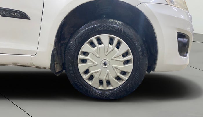 2014 Maruti Swift Dzire VXI, Petrol, Manual, 58,432 km, Right Front Wheel