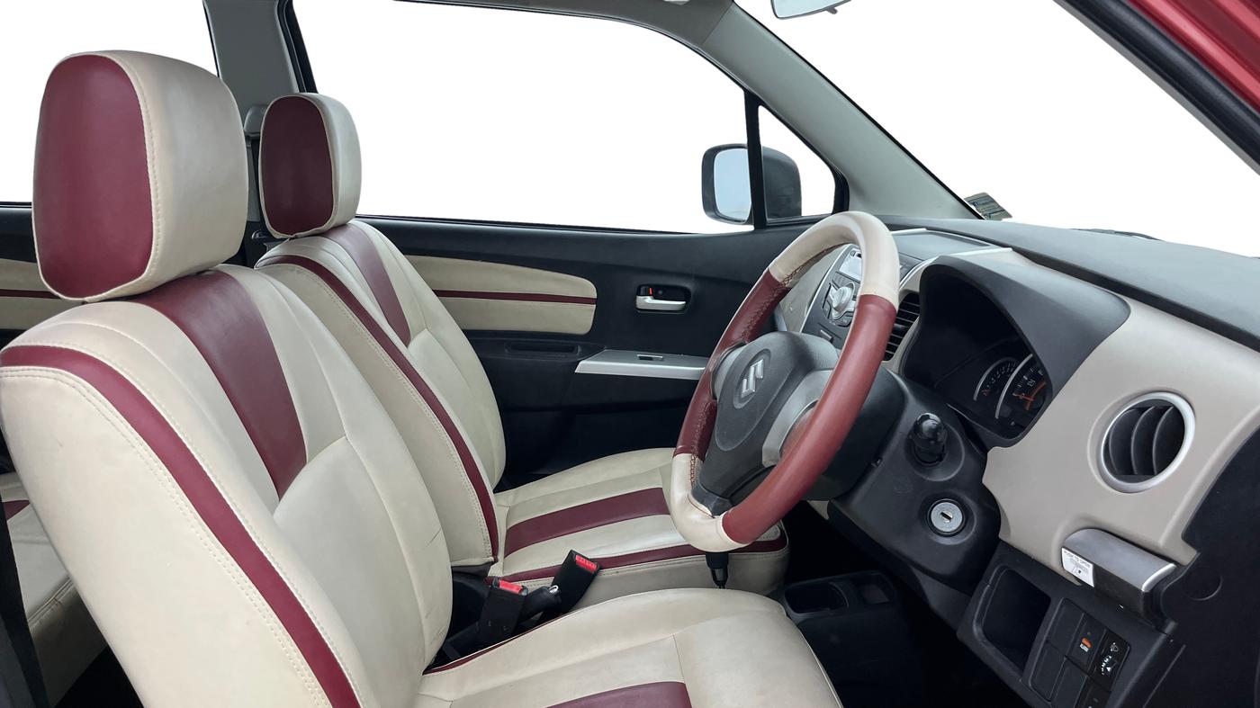 2015 Maruti Wagon R 1.0 VXI AMT, Petrol, Automatic, 40,336 km, Right Side Front Door Cabin