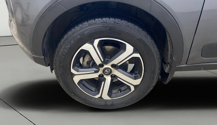 2021 Tata NEXON XZA PLUS SUNROOF PETROL, Petrol, Automatic, 38,288 km, Left Front Wheel