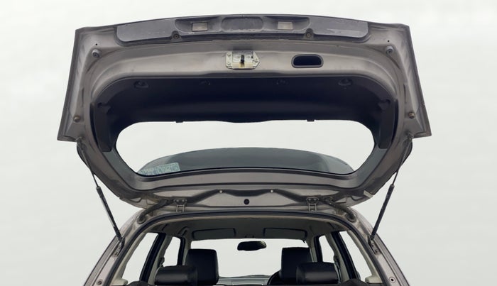 2013 Maruti Swift VXI, Petrol, Manual, 76,061 km, Boot Door Open