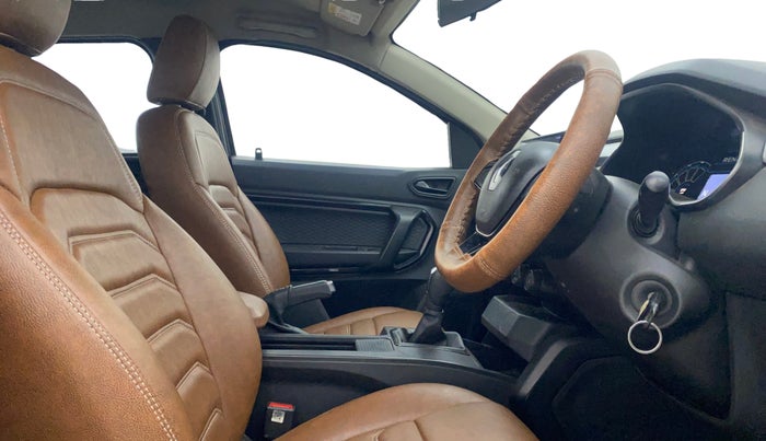 2021 Renault Kiger RXL AMT, Petrol, Automatic, 73,586 km, Right Side Front Door Cabin