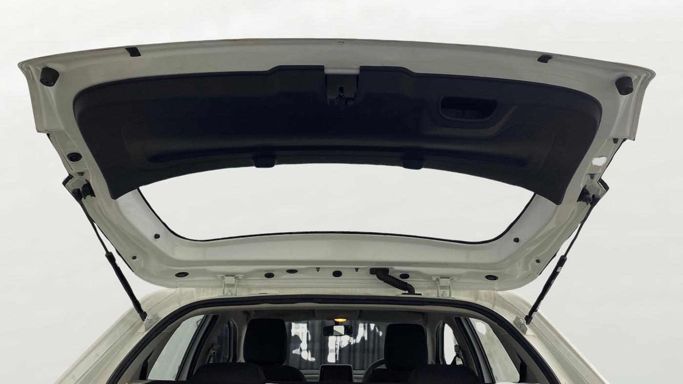 2023 Tata ALTROZ XM PLUS PETROL, Petrol, Manual, 8,809 km, Boot Door Open