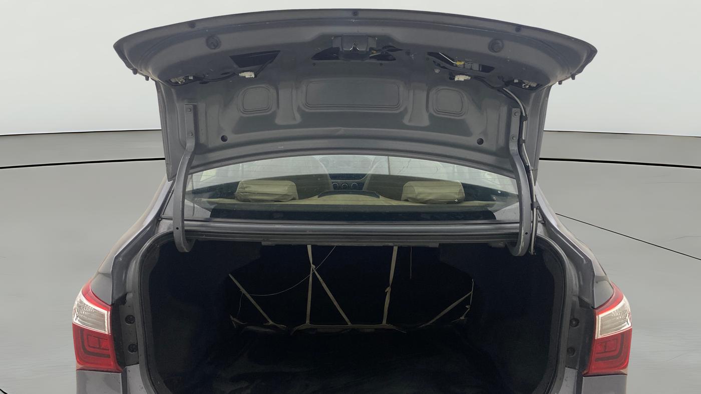 2018 Hyundai Xcent S 1.2, Petrol, Manual, 1,44,410 km, Boot Door Open