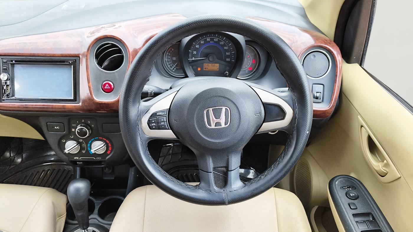 2015 Honda Amaze 1.2L I-VTEC S AT, Petrol, Automatic, 36,084 km, Steering Wheel Close Up