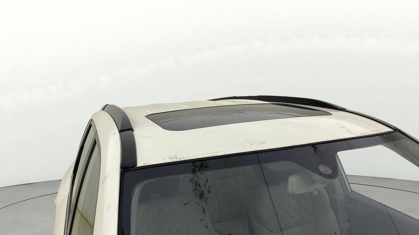 2015 Mahindra XUV500 W10, Diesel, Manual, 70,757 km, Roof