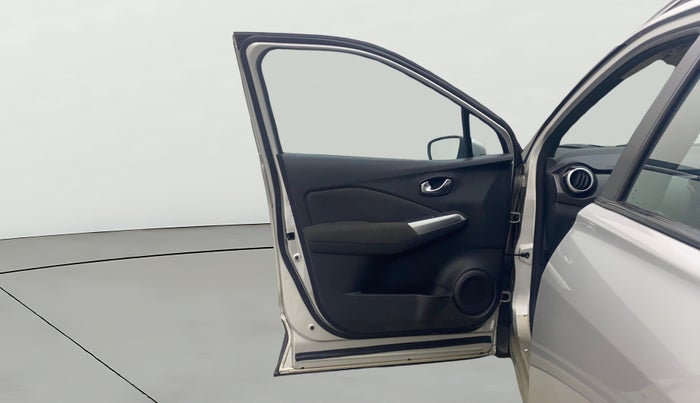 2021 Nissan Kicks XV PREMIUM TURBO 1.3 CVT, Petrol, Automatic, 39,115 km, LHS Front Door