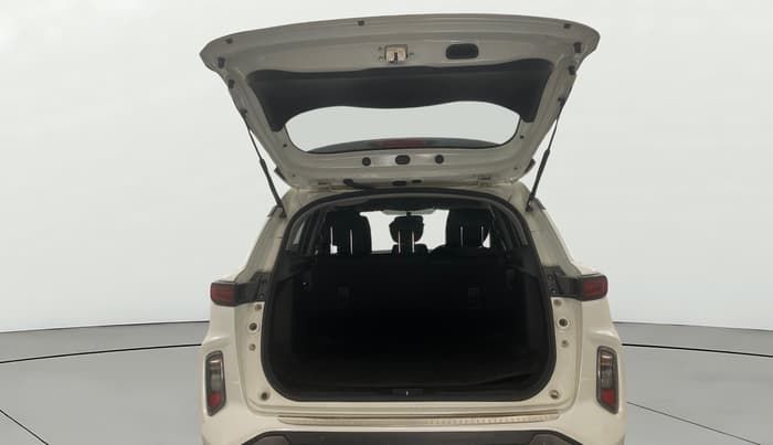 2024 Toyota URBAN CRUISER HYRYDER S AT NEO DRIVE, Petrol, Automatic, 47,929 km, Boot Door Open