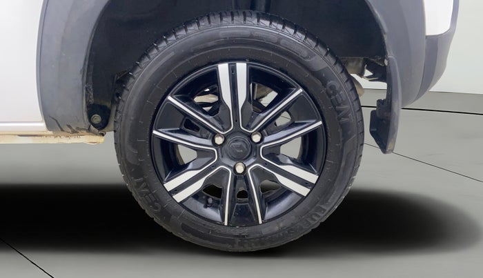 2024 Renault Kwid CLIMBER AMT 1.0, Petrol, Automatic, 5,049 km, Left Rear Wheel