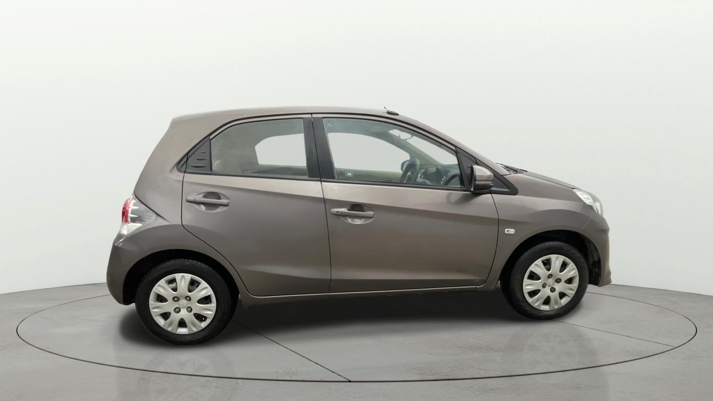 2015 Honda Brio S MT, Petrol, Manual, 82,308 km, Right Side View