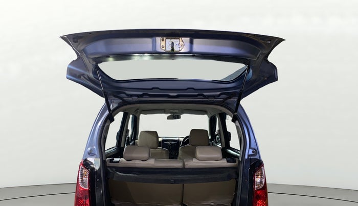 2017 Maruti Wagon R 1.0 VXI, Petrol, Manual, 30,144 km, Boot Door Open