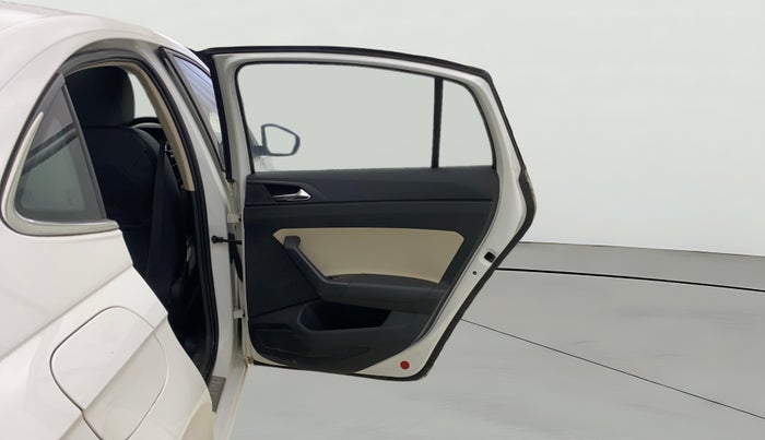 2022 Skoda SLAVIA STYLE 1.0L TSI AT, Petrol, Automatic, 41,072 km, RHS Rear Door