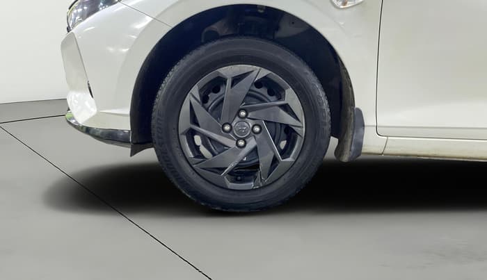 2022 Hyundai NEW I20 MAGNA 1.5 MT, Diesel, Manual, 47,457 km, Left Front Wheel
