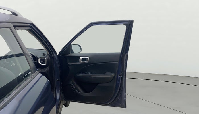 2019 Hyundai VENUE SX 1.0 (O) TURBO, Petrol, Manual, 63,161 km, RHS Front Door