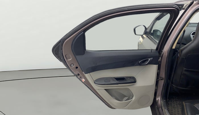 2017 Tata Tiago XM PETROL, Petrol, Manual, 54,305 km, LHS Rear Door