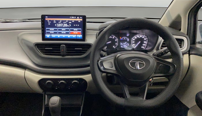 2022 Tata ALTROZ XE PETROL, Petrol, Manual, 74,298 km, Steering Wheel Close Up
