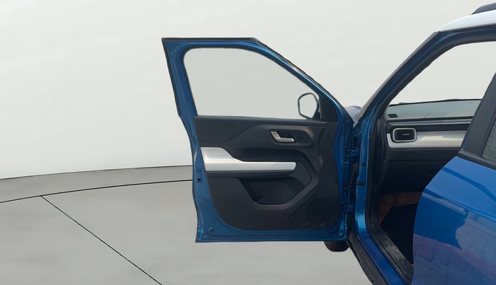 2024 Tata PUNCH Creative Plus, Petrol, Manual, 14,004 km, LHS Front Door