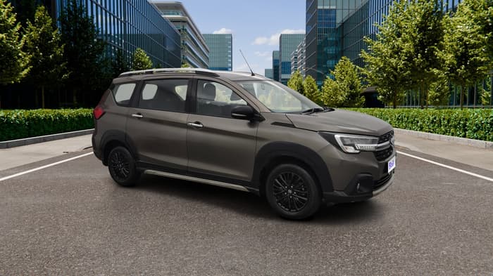 2019 Maruti XL6 ALPHA AT, Petrol, Automatic, 1,08,550 km, Right Front Diagonal