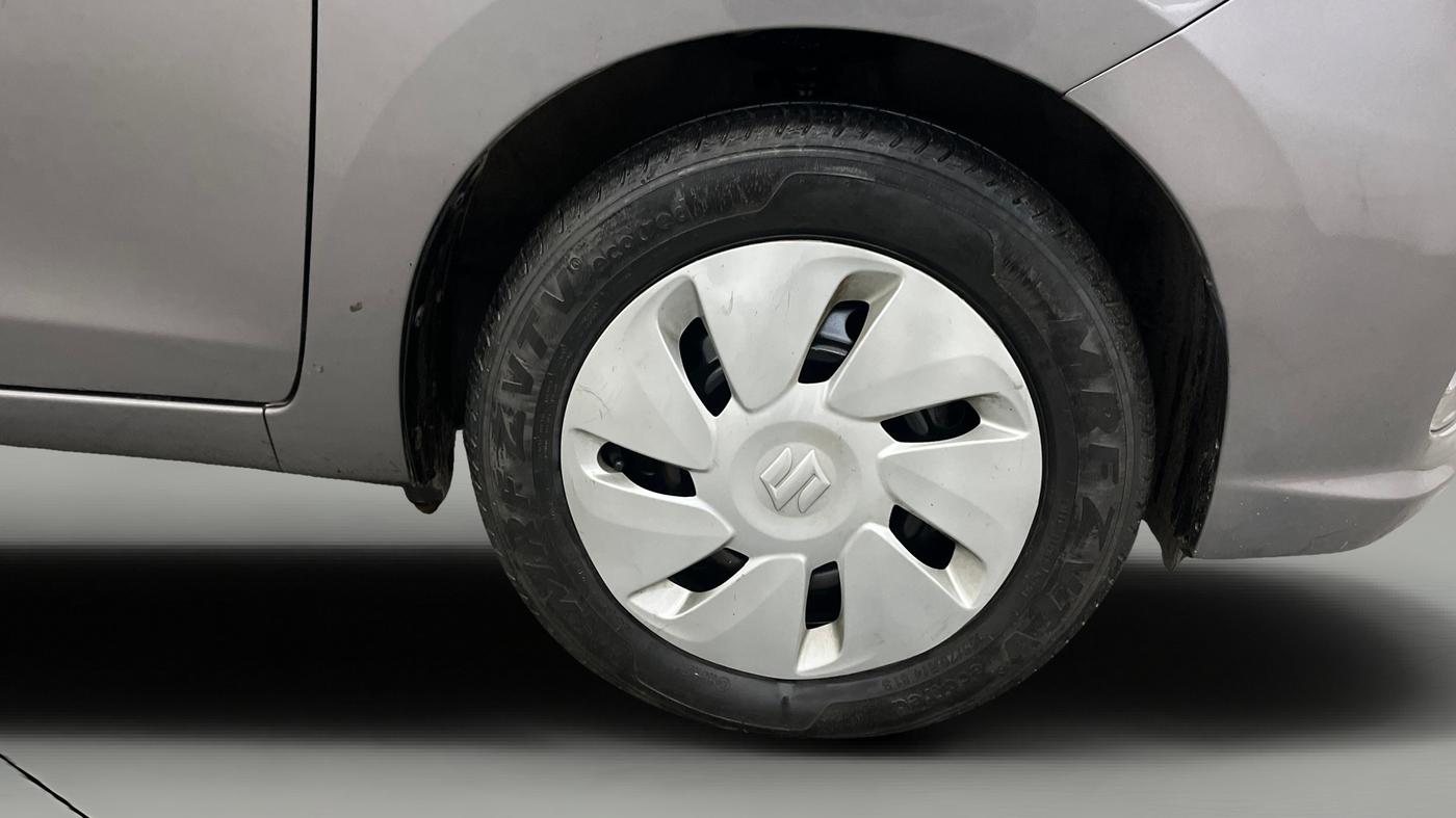 2018 Maruti Celerio VXI AMT, Petrol, Automatic, 60,579 km, Right Front Wheel