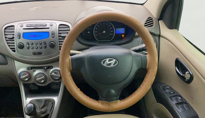 2012 Hyundai i10 SPORTZ 1.2, Petrol, Manual, 1,05,495 km, Steering Wheel Close Up