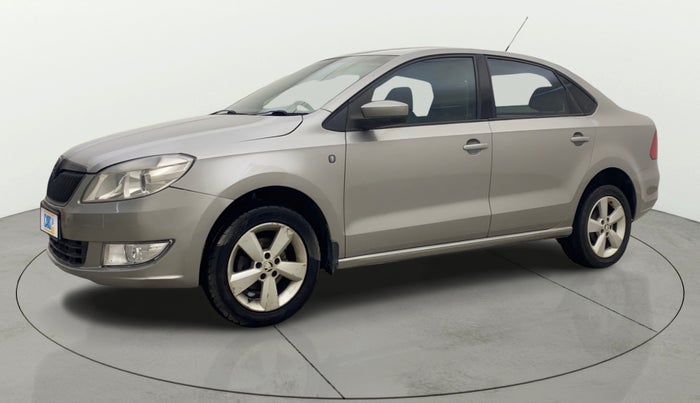 2015 Skoda Rapid 1.6 MPI ELEGANCE PLUS, Petrol, Manual, 1,26,232 km, Left Front Diagonal