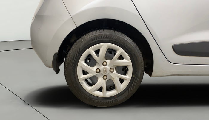 2018 Hyundai Grand i10 MAGNA 1.2 KAPPA VTVT, Petrol, Manual, 29,243 km, Right Rear Wheel