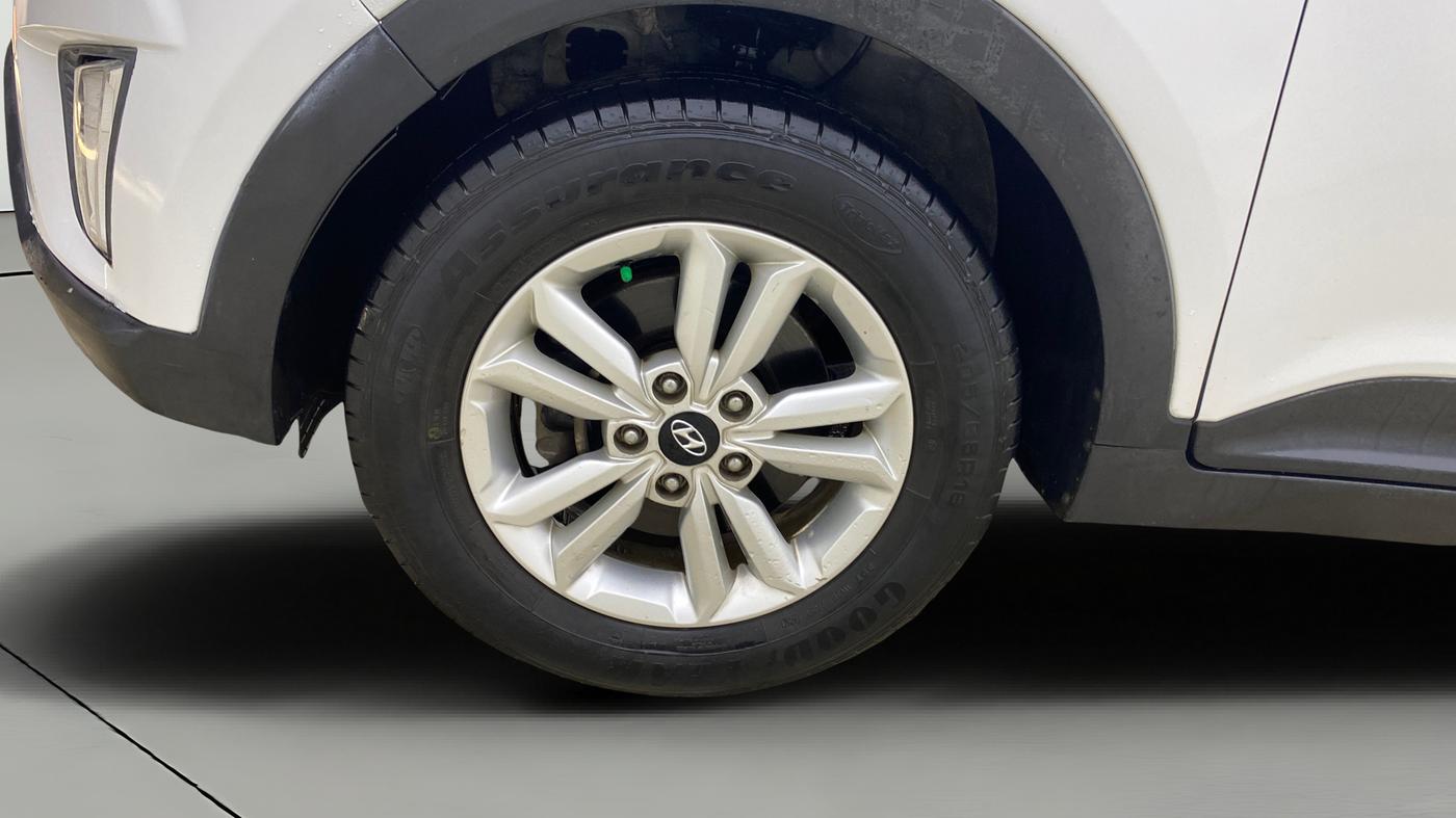 2016 Hyundai Creta SX PLUS 1.6 PETROL, Petrol, Manual, 98,792 km, Left Front Wheel