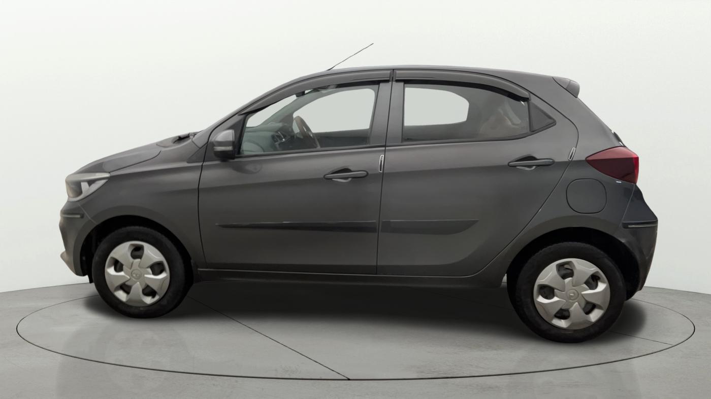 2021 Tata Tiago XT PETROL, Petrol, Manual, 42,255 km, Left Side