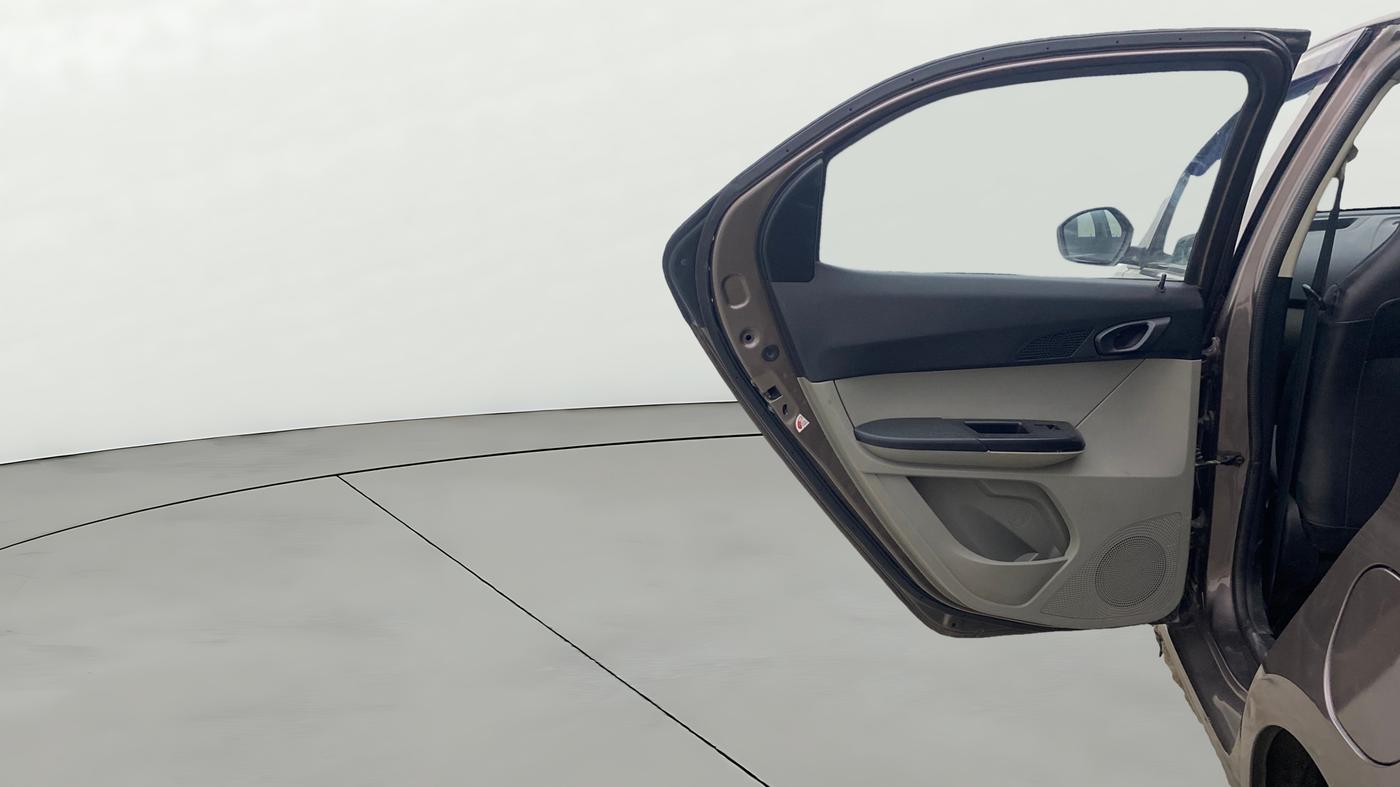 2017 Tata Tiago XM PETROL, Petrol, Manual, 1,07,041 km, LHS Rear Door