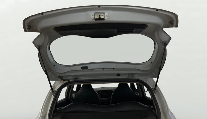 2016 Hyundai Grand i10 MAGNA 1.2 KAPPA VTVT, Petrol, Manual, 96,223 km, Boot Door Open