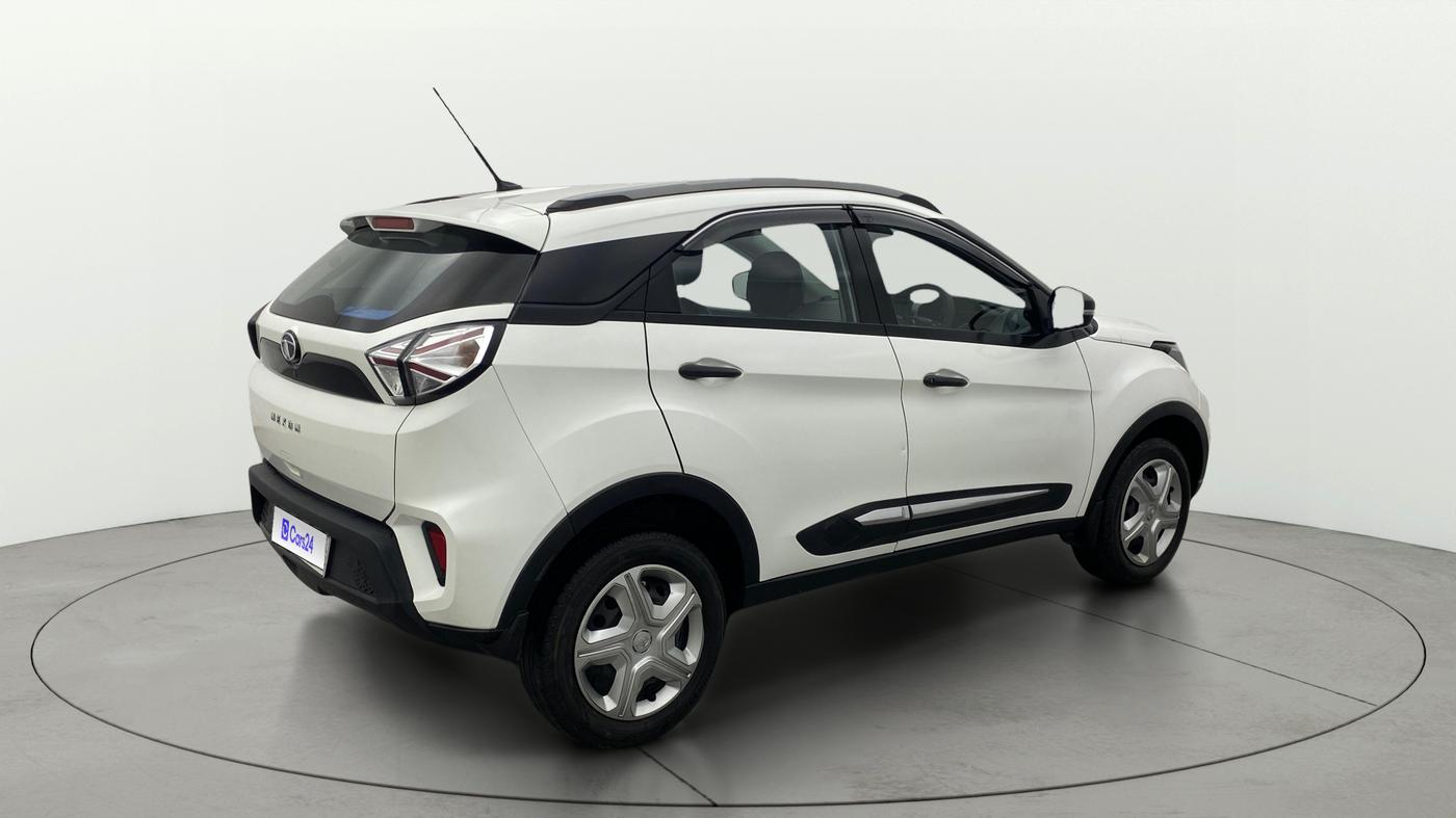 2023 Tata NEXON XMA SUNROOF PETROL, Petrol, Automatic, 98,342 km, Right Back Diagonal