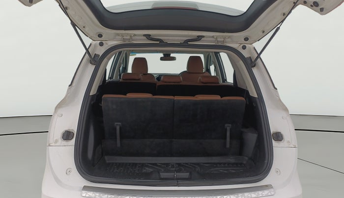 2021 MG HECTOR PLUS SELECT 2.0 DIESEL TURBO MT 7-STR, Diesel, Manual, 87,126 km, Boot Open Zoomed View
