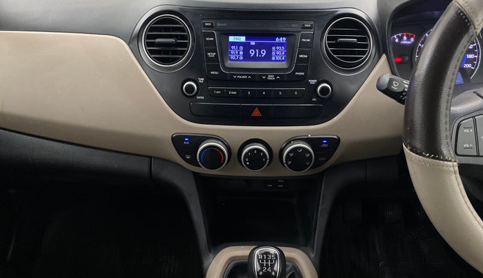 2016 Hyundai Grand i10 SPORTZ 1.1 CRDI, Diesel, Manual, 1,06,501 km, Air Conditioner