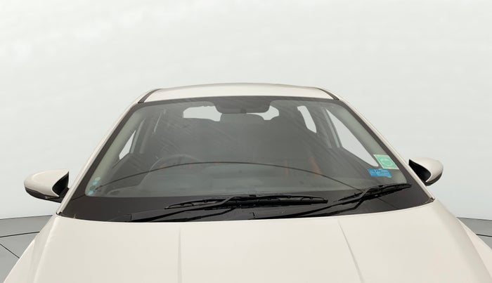 2022 Hyundai NEW I20 SPORTZ 1.2 MT, Petrol, Manual, 41,907 km, Front Windshield