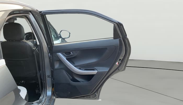 2023 Tata NEXON XM PLUS SUNROOF PETROL, Petrol, Manual, 85,759 km, RHS Rear Door