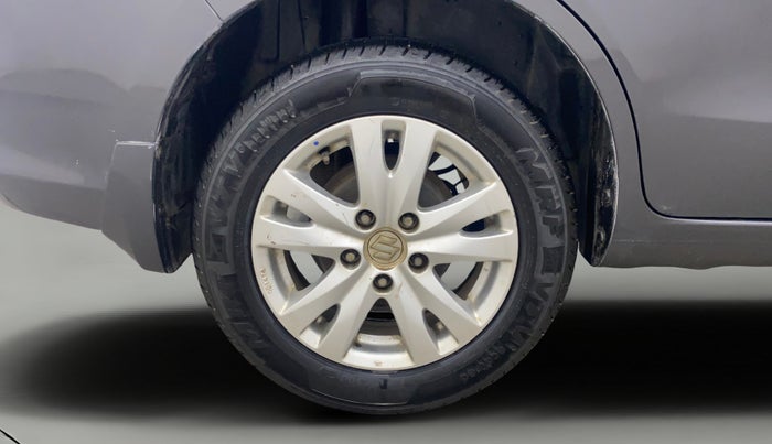 2016 Maruti Ertiga ZDI SHVS, Diesel, Manual, 60,376 km, Right Rear Wheel