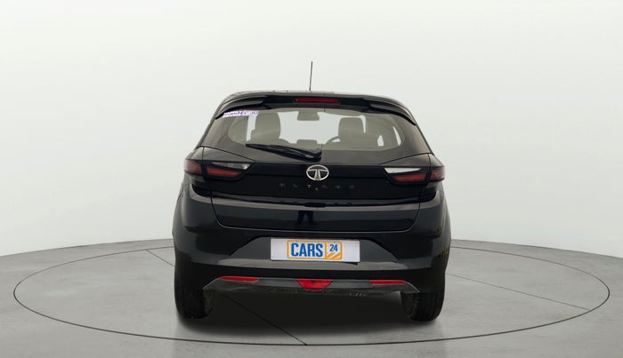 2022 Tata ALTROZ XZ PLUS PETROL DARK EDITION, Petrol, Manual, 33,678 km, Back/Rear