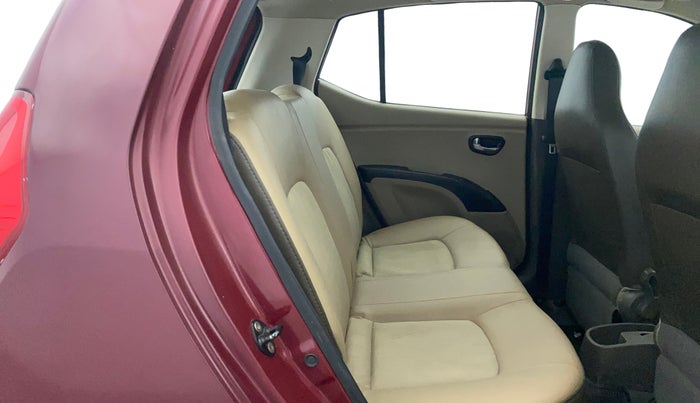 2014 Hyundai i10 SPORTZ 1.1, Petrol, Manual, 33,676 km, Right Side Rear Door Cabin