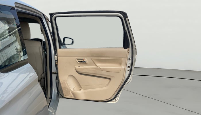 2019 Maruti Ertiga ZXI SHVS, Petrol, Manual, 92,458 km, RHS Rear Door