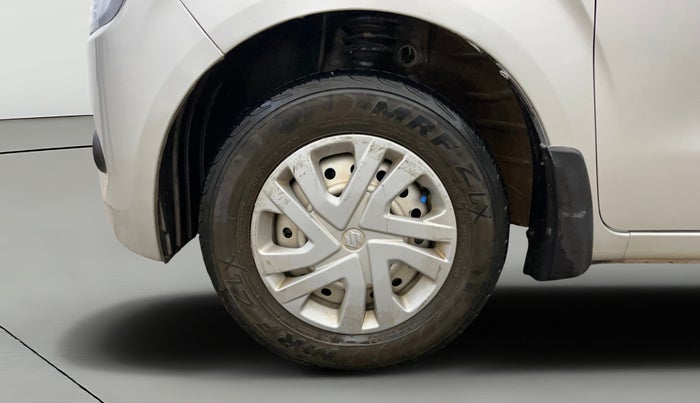 2019 Maruti New Wagon-R LXI CNG 1.0, CNG, Manual, 87,990 km, Left Front Wheel