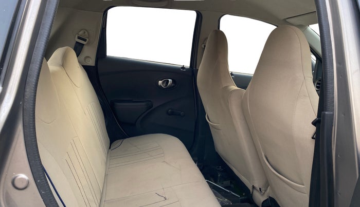 2018 Datsun Go T, Petrol, Manual, 30,404 km, Right Side Rear Door Cabin