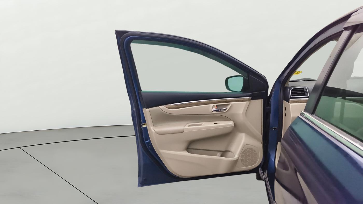 2019 Maruti Ciaz ALPHA 1.5 SHVS PETROL, Petrol, Manual, 87,994 km, LHS Front Door
