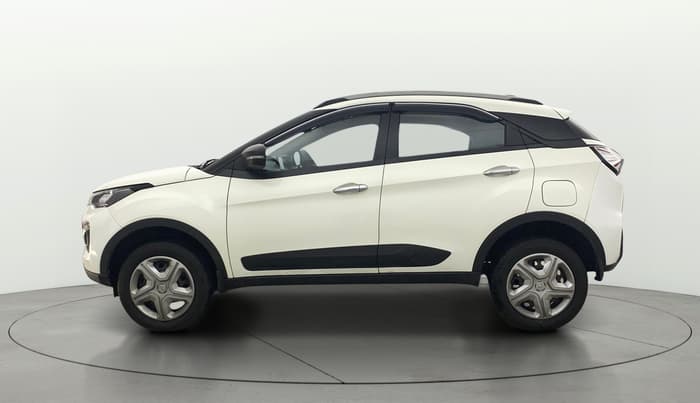 2023 Tata NEXON XM PLUS SUNROOF PETROL, Petrol, Manual, 3,456 km, Left Side