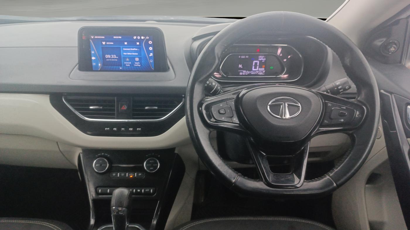 2021 Tata NEXON XZA PLUS SUNROOF DIESEL, Diesel, Automatic, 93,156 km, Steering Wheel Close Up
