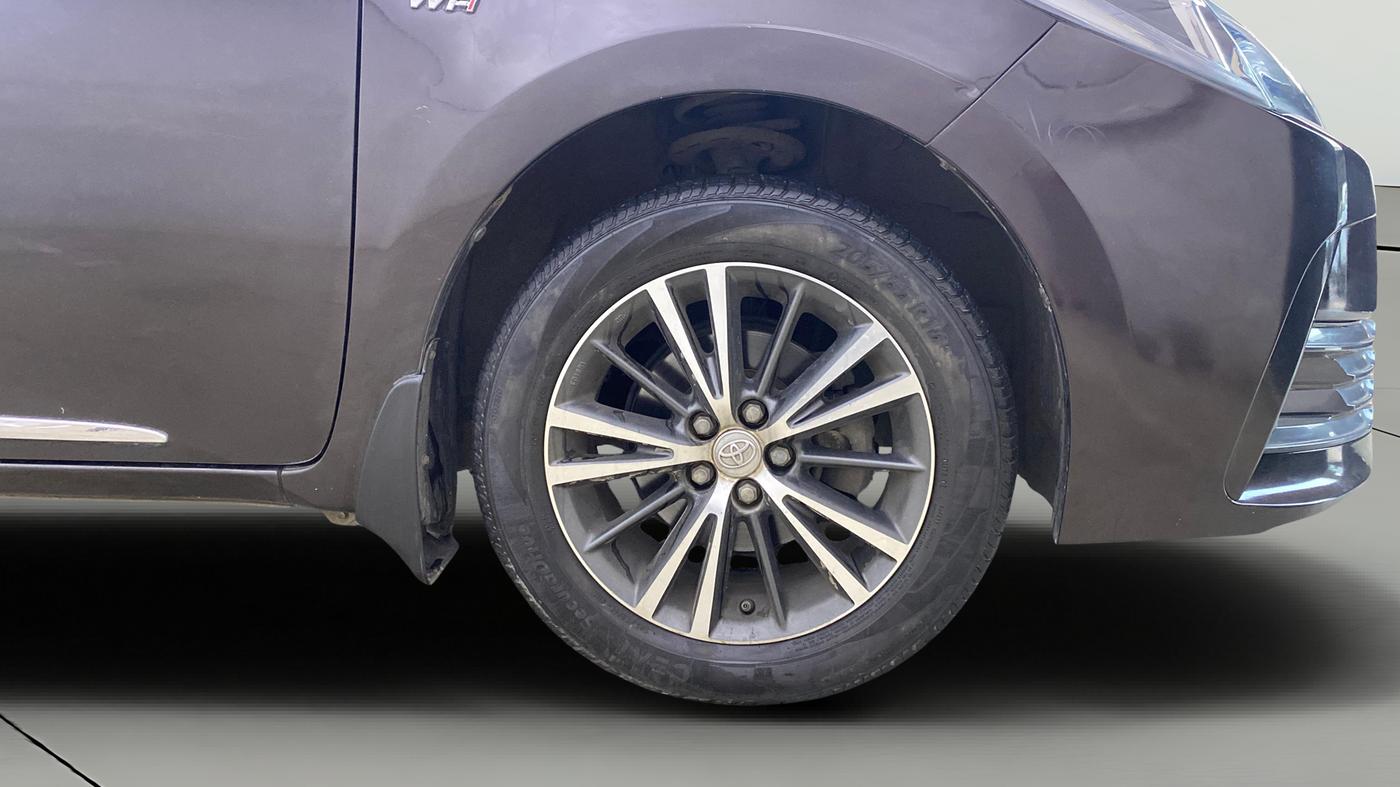 2017 Toyota Corolla Altis VL CVT PETROL, Petrol, Automatic, 64,587 km, Right Front Wheel