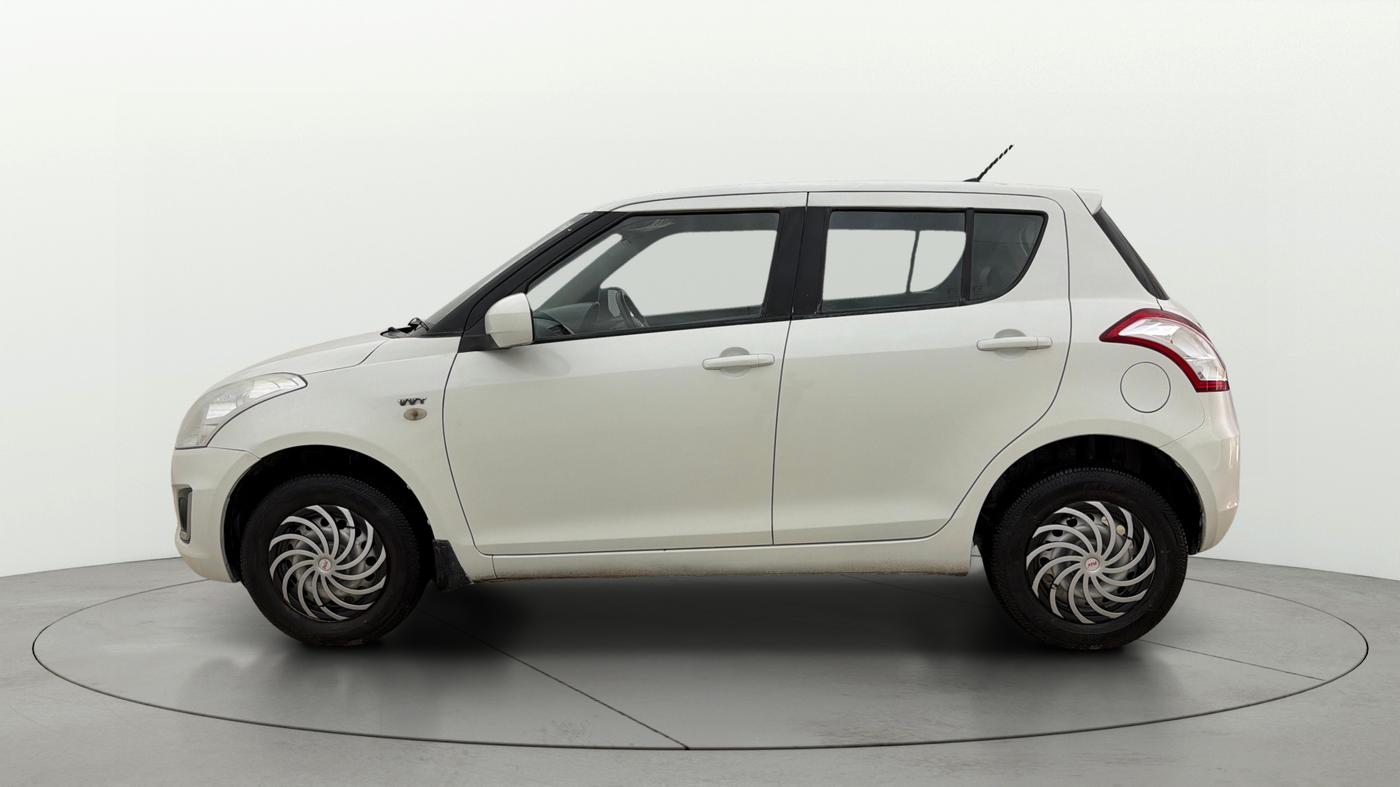 2017 Maruti Swift LXI (O), Petrol, Manual, 30,486 km, Left Side