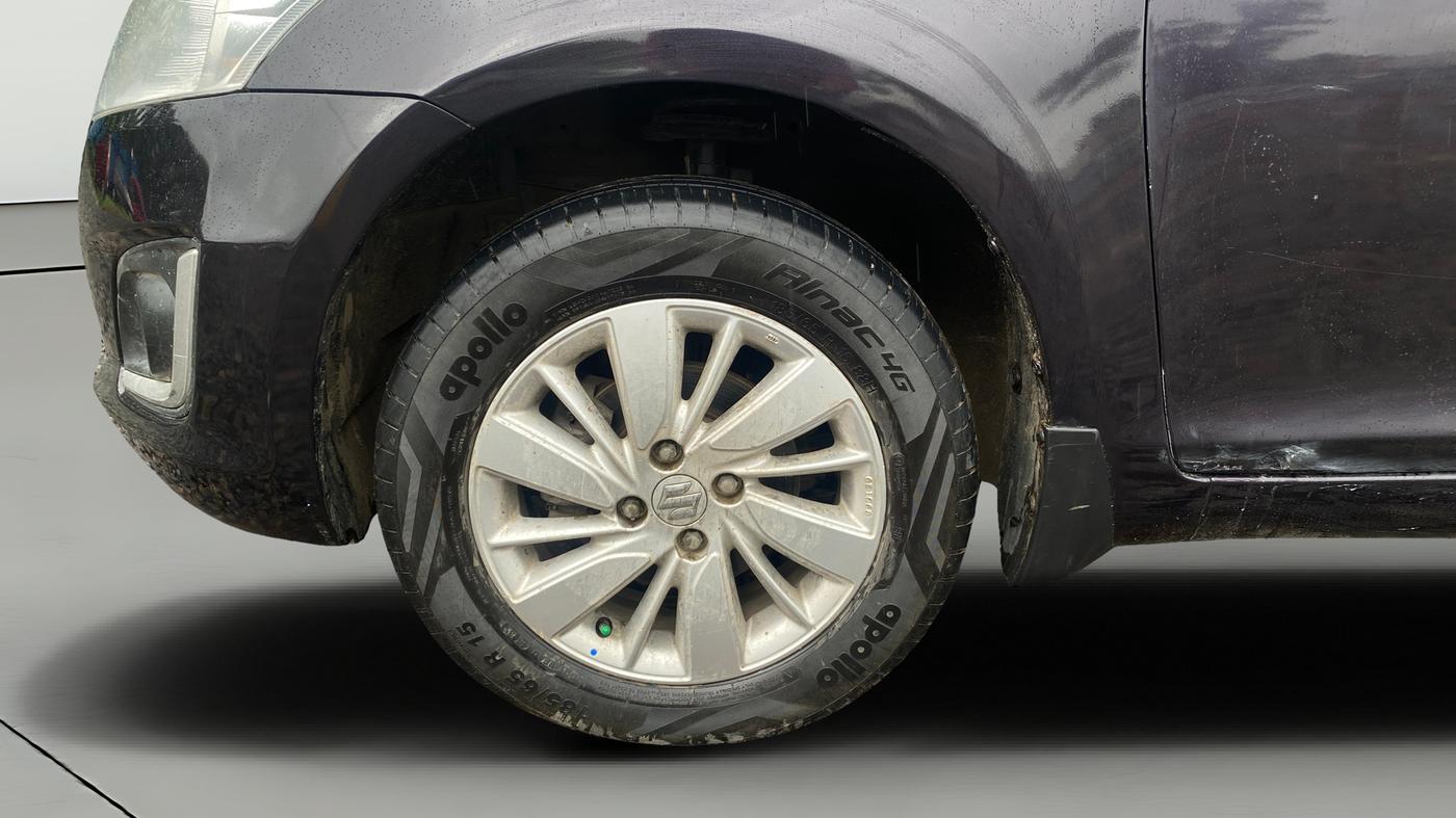 2014 Maruti Swift ZXI, Petrol, Manual, 75,340 km, Left Front Wheel
