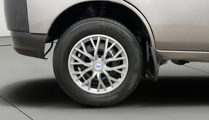 2020 Maruti Eeco 5 STR WITH A/C+HTR, CNG, Manual, 43,689 km, Left Front Wheel