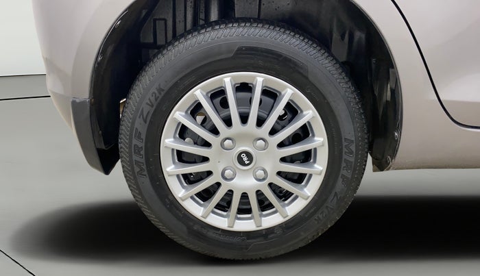 2013 Maruti Swift VXI, Petrol, Manual, 60,807 km, Right Rear Wheel